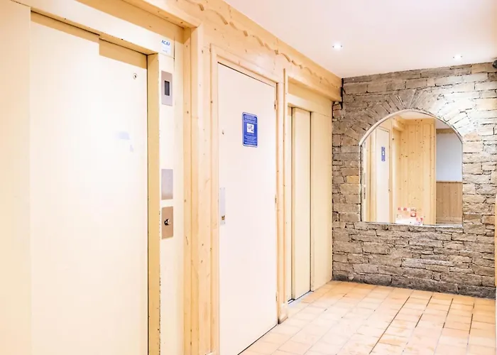 Vanoise - Location: Pour 4 En Plein Centre De La Station Mae-9107 Daire